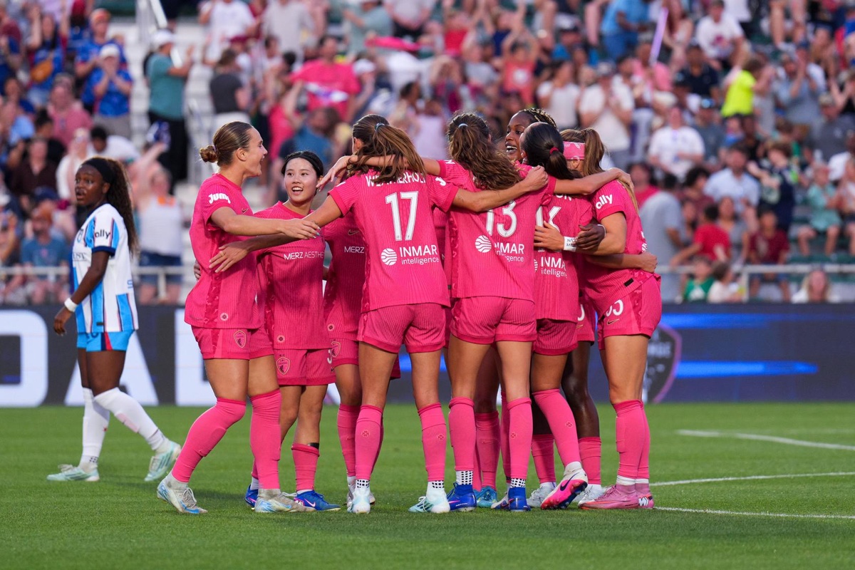NC Courage in action at WakeMed Soccer Park